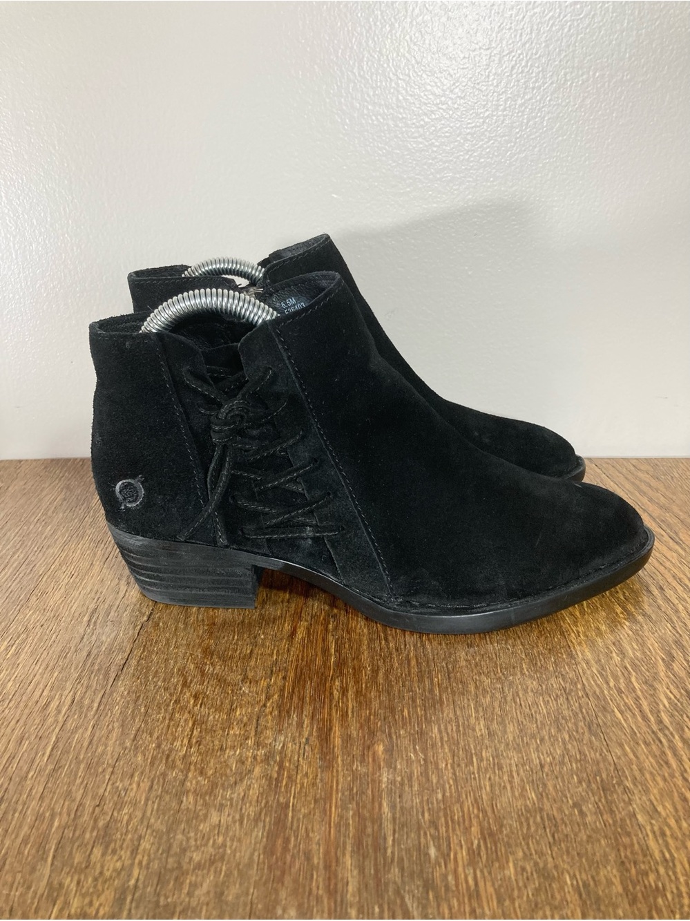 Born Bessie Black Suede Bootie Women’s Size 6.5